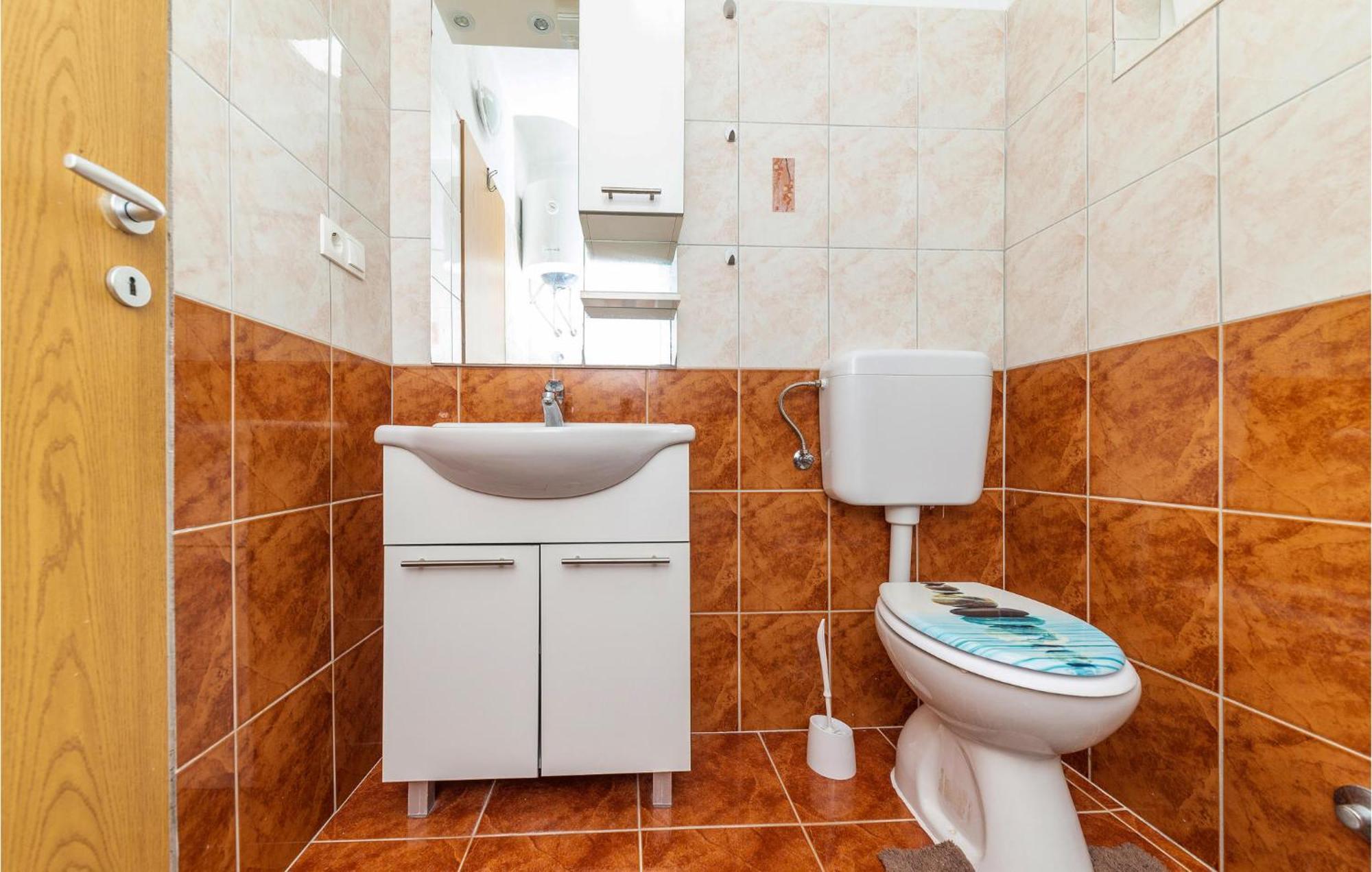 Gorgeous Home In Kastel Stafilic With Wifi ภายนอก รูปภาพ